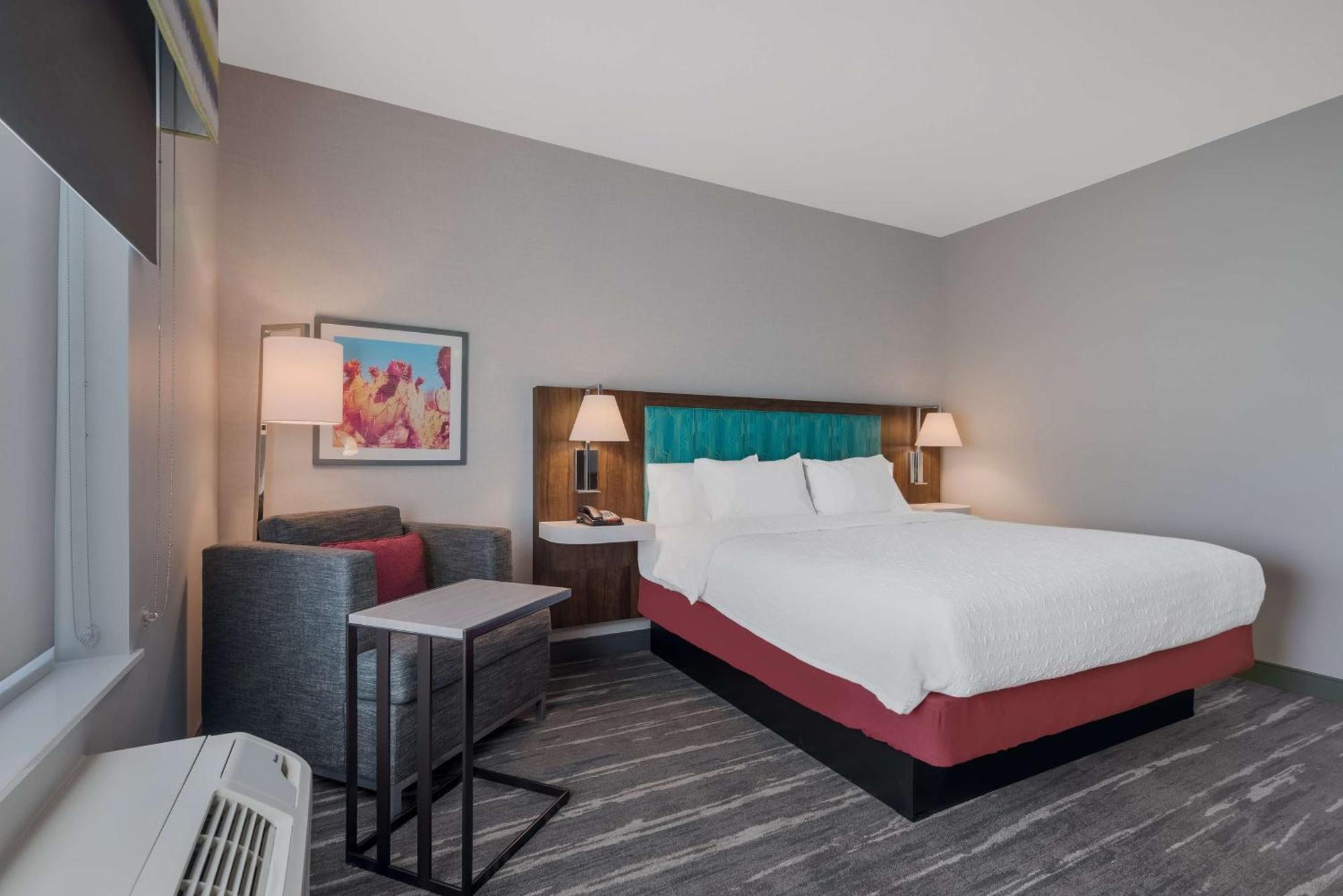 Hampton Inn By Hilton Williams Exterior photo